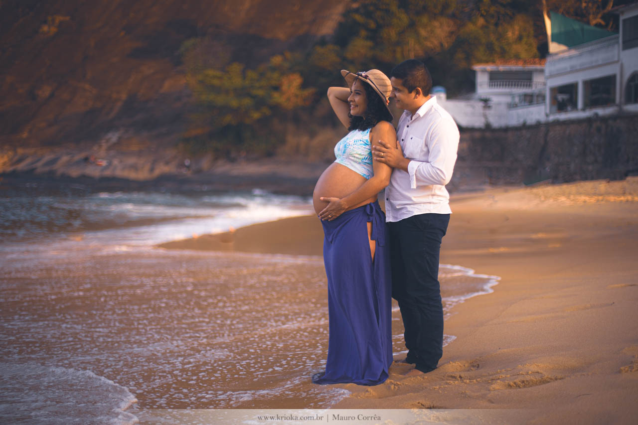 ensaio fotografico de gestante na praia