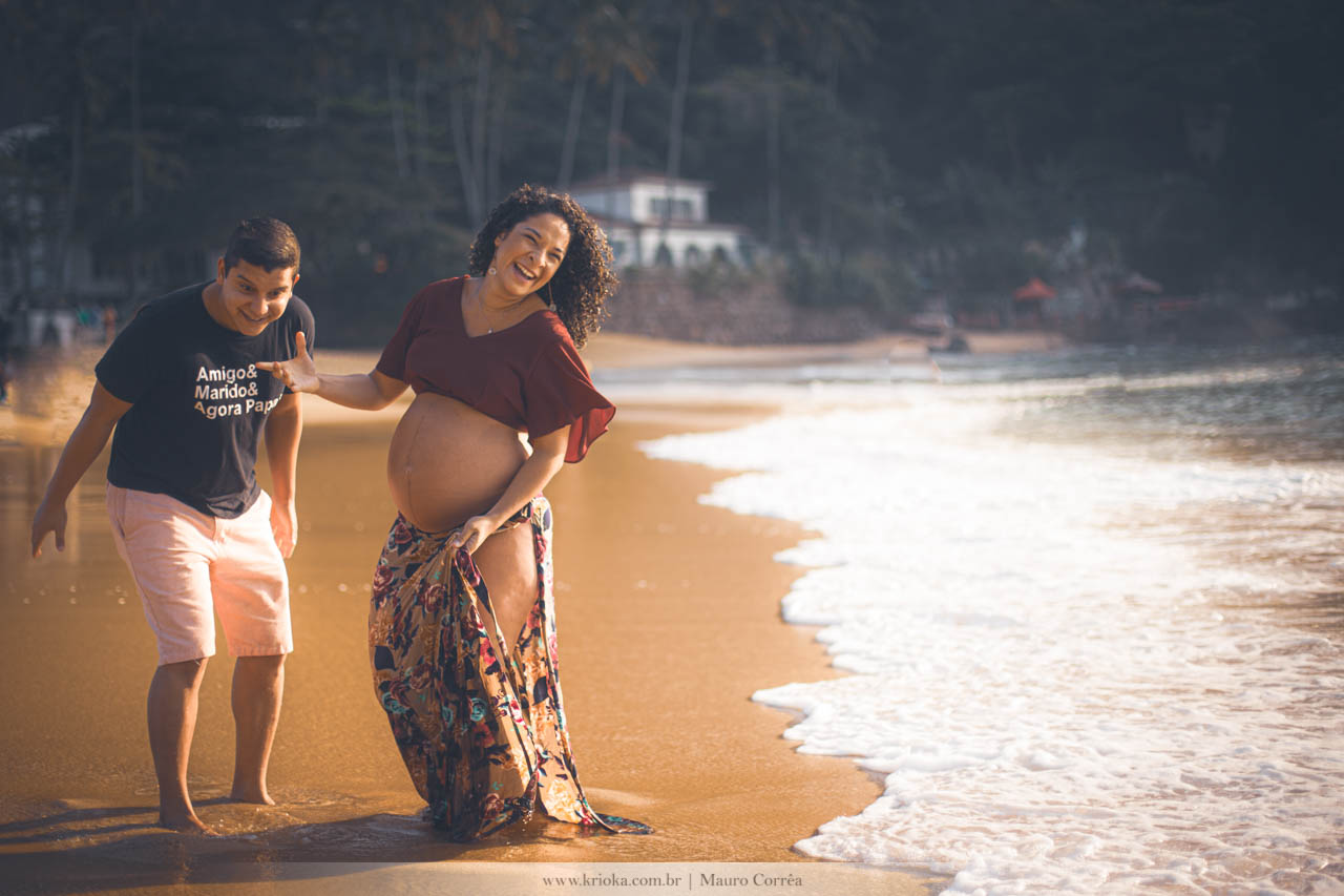 ensaio fotografico de gestante na praia