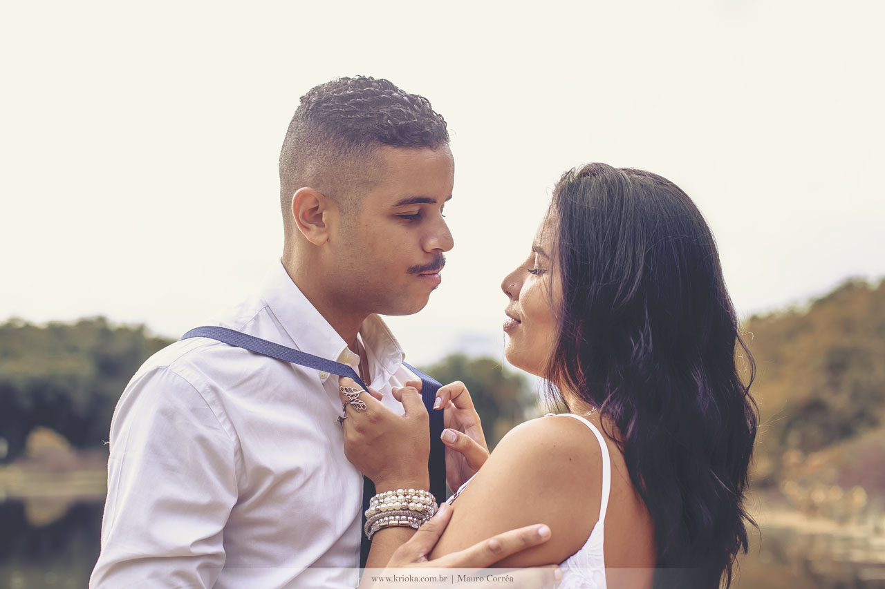 casal apaixonado em ensaio fotografico profissional em rio de janeiro